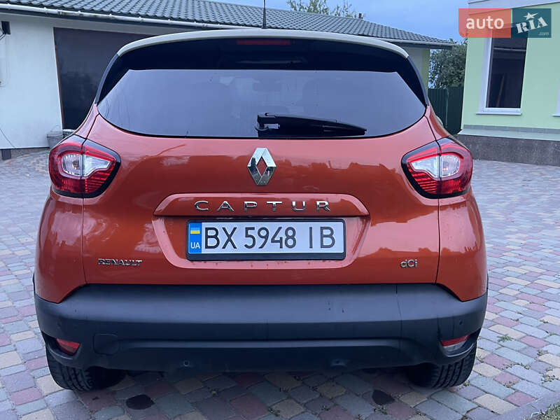Внедорожник / Кроссовер Renault Captur 2017 в Хмельницком