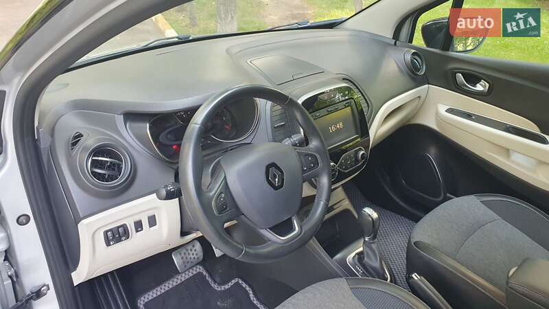 Внедорожник / Кроссовер Renault Captur 2018 в Киеве