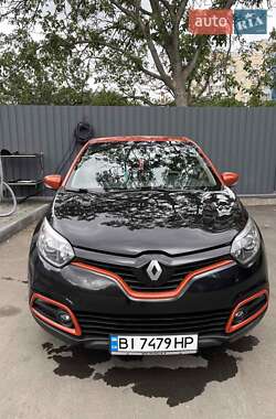Внедорожник / Кроссовер Renault Captur 2014 в Полтаве