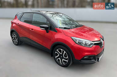 Внедорожник / Кроссовер Renault Captur 2016 в Звягеле
