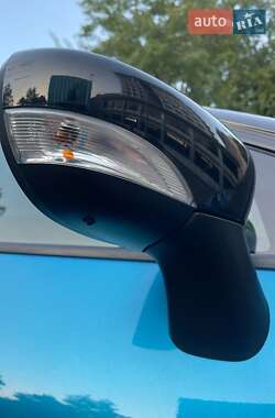 Внедорожник / Кроссовер Renault Captur 2015 в Львове