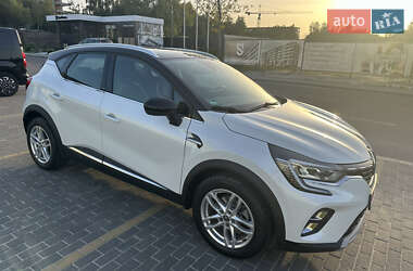 Внедорожник / Кроссовер Renault Captur 2020 в 