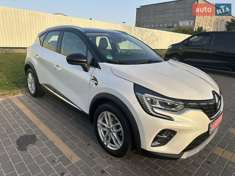 Внедорожник / Кроссовер Renault Captur 2020 в 