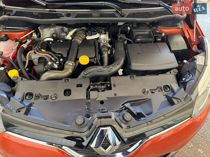 Внедорожник / Кроссовер Renault Captur 2014 в Киеве