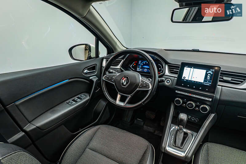 Внедорожник / Кроссовер Renault Captur 2021 в Киеве
