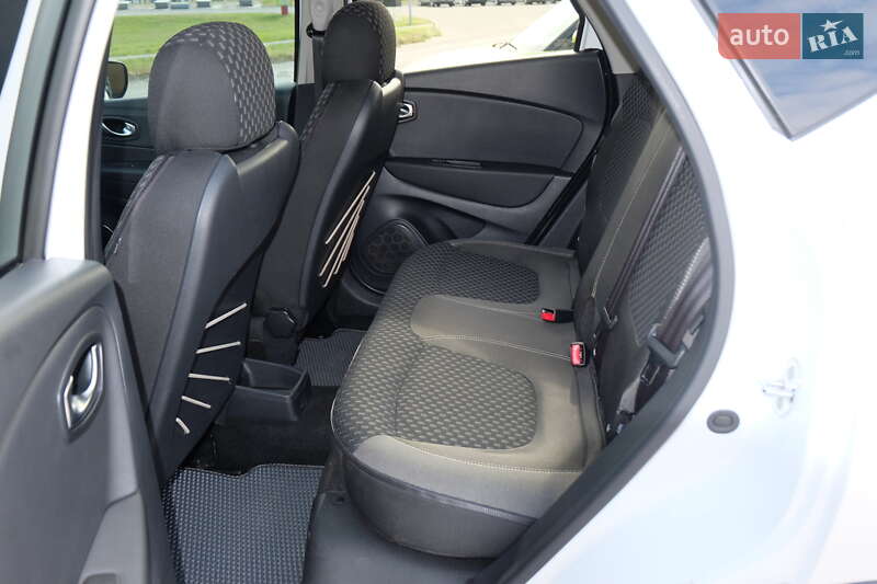 Внедорожник / Кроссовер Renault Captur 2019 в Кременчуге