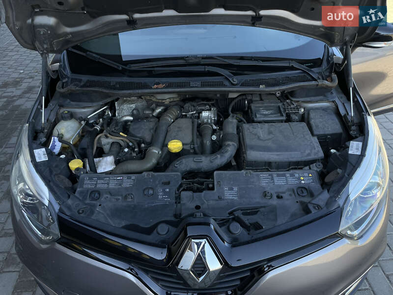 Позашляховик / Кросовер Renault Captur 2013 в Бердичеві фото 61 Позашляховик / Кросовер Renault Captur 2013 в Бердичеві