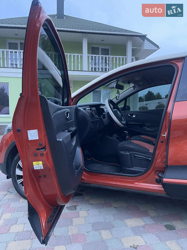 Позашляховик / Кросовер Renault Captur 2017 в Хмельницькому фото 5 Позашляховик / Кросовер Renault Captur 2017 в Хмельницькому