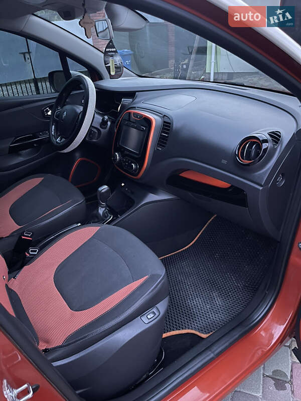 Позашляховик / Кросовер Renault Captur 2017 в Хмельницькому фото 12 Позашляховик / Кросовер Renault Captur 2017 в Хмельницькому