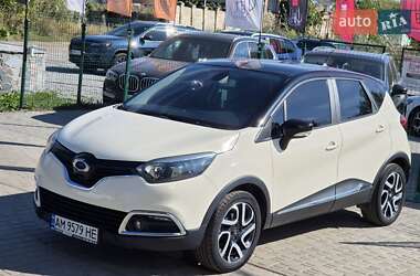 Внедорожник / Кроссовер Renault Captur 2015 в 