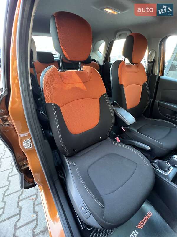 Внедорожник / Кроссовер Renault Captur 2017 в Хмельницком фото 32 Внедорожник / Кроссовер Renault Captur 2017 в Хмельницком