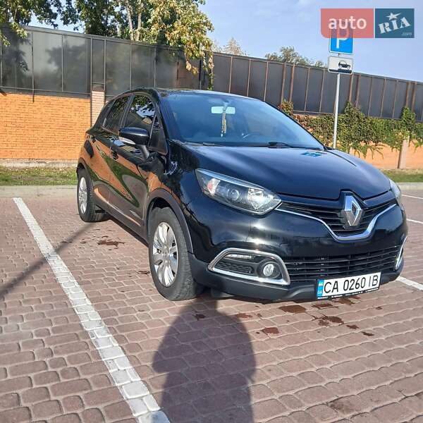 Внедорожник / Кроссовер Renault Captur 2015 в Днепре