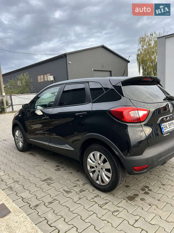 Внедорожник / Кроссовер Renault Captur 2014 в Млинове фото 8 Внедорожник / Кроссовер Renault Captur 2014 в Млинове