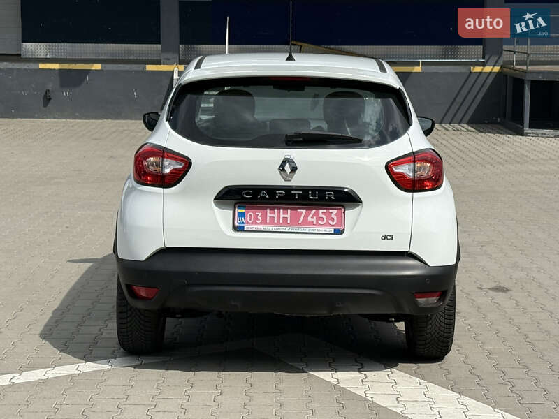 Позашляховик / Кросовер Renault Captur 2015 в Рівному фото 9 Позашляховик / Кросовер Renault Captur 2015 в Рівному