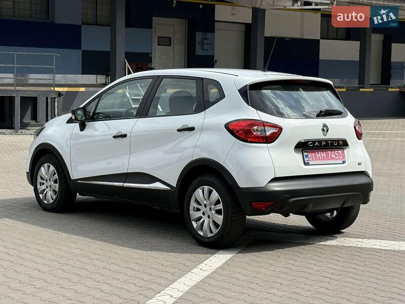 Позашляховик / Кросовер Renault Captur 2015 в Рівному фото 11 Позашляховик / Кросовер Renault Captur 2015 в Рівному