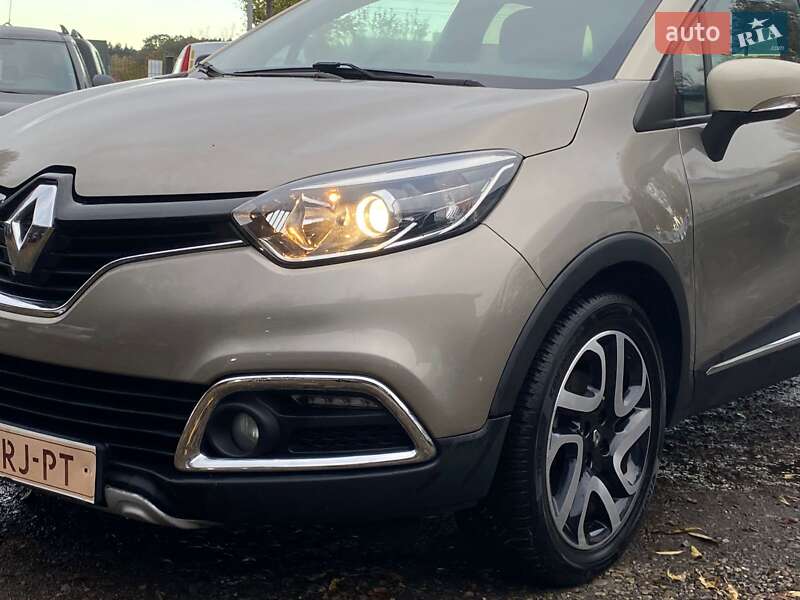 Внедорожник / Кроссовер Renault Captur 2014 в Ивано-Франковске