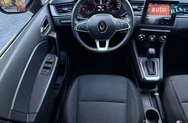 Внедорожник / Кроссовер Renault Captur 2021 в 