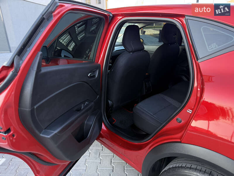 Позашляховик / Кросовер Renault Captur 2021 в Хмельницькому