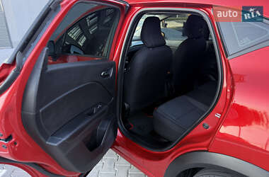 Внедорожник / Кроссовер Renault Captur 2021 в 
