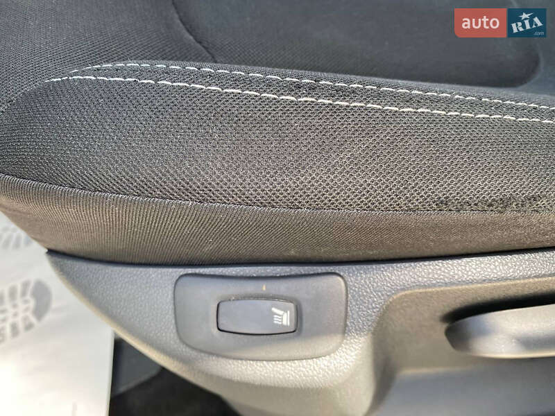 Внедорожник / Кроссовер Renault Captur 2018 в Житомире фото 13 Внедорожник / Кроссовер Renault Captur 2018 в Житомире