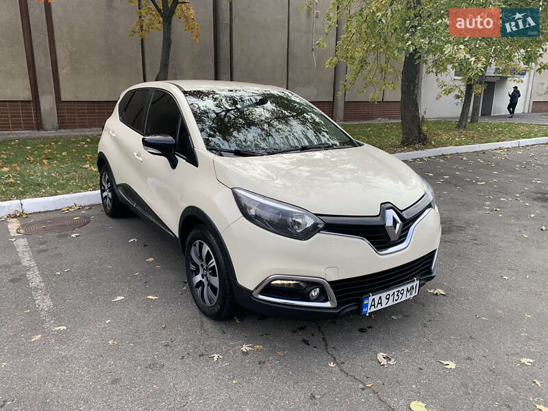 Позашляховик / Кросовер Renault Captur 2016 в Києві фото Позашляховик / Кросовер Renault Captur 2016 в Києві