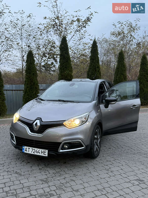 Внедорожник / Кроссовер Renault Captur 2014 в Ивано-Франковске