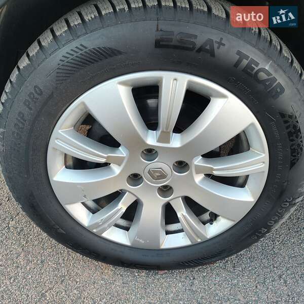 Внедорожник / Кроссовер Renault Captur 2019 в Ровно фото 27 Внедорожник / Кроссовер Renault Captur 2019 в Ровно