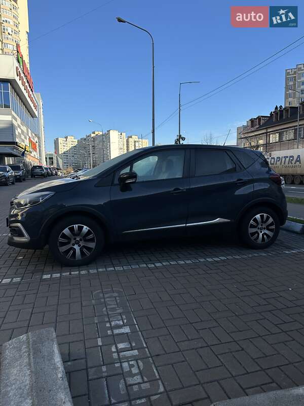 Позашляховик / Кросовер Renault Captur 2019 в Києві фото 2 Позашляховик / Кросовер Renault Captur 2019 в Києві