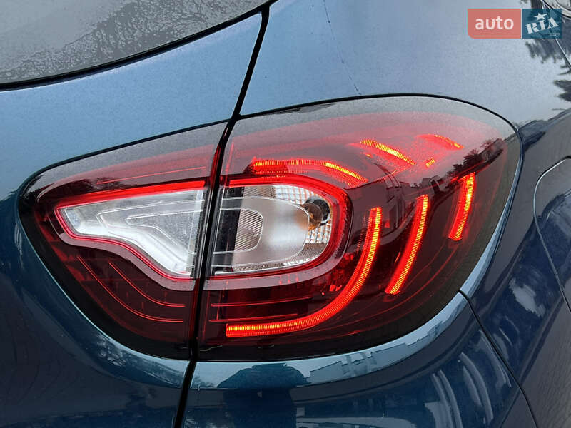 Внедорожник / Кроссовер Renault Captur 2019 в Тернополе