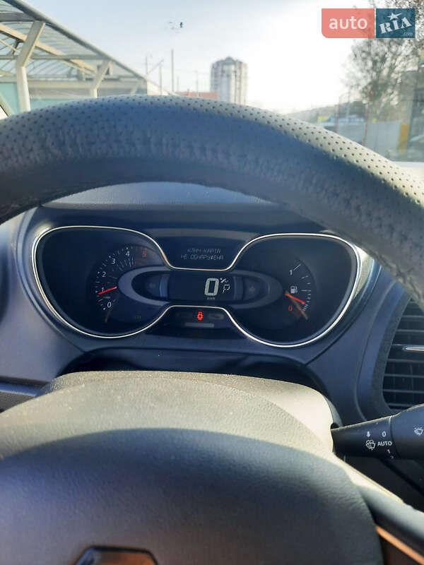 Внедорожник / Кроссовер Renault Captur 2019 в Одессе