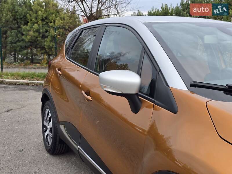 Внедорожник / Кроссовер Renault Captur 2017 в Хмельницком фото 15 Внедорожник / Кроссовер Renault Captur 2017 в Хмельницком
