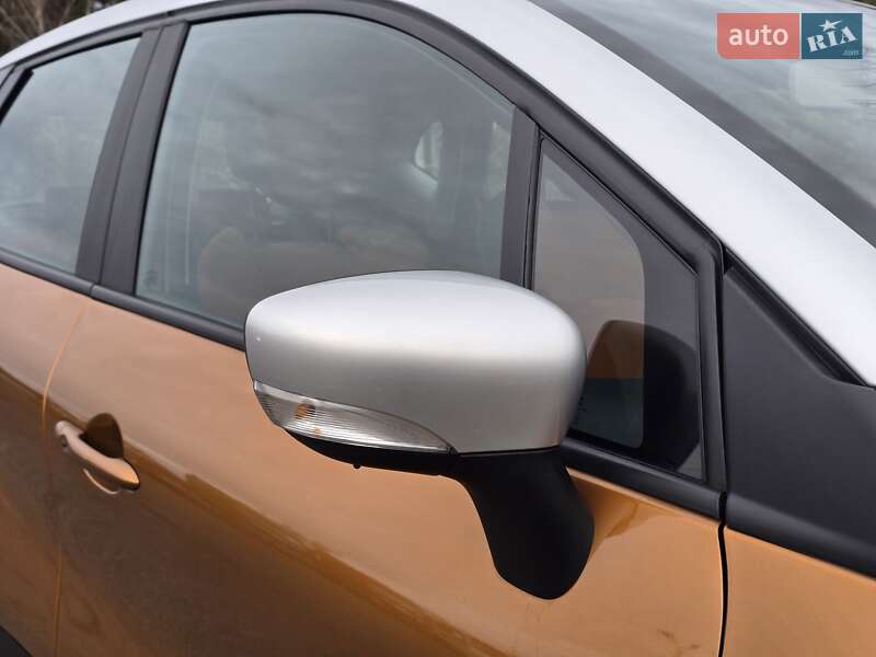 Внедорожник / Кроссовер Renault Captur 2017 в Хмельницком фото 18 Внедорожник / Кроссовер Renault Captur 2017 в Хмельницком