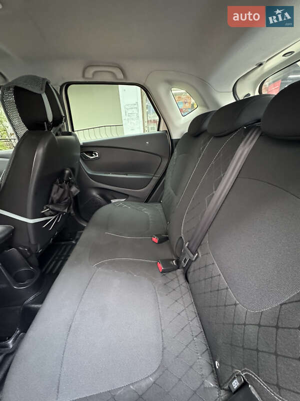 Внедорожник / Кроссовер Renault Captur 2014 в Одессе