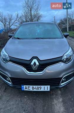 Позашляховик / Кросовер Renault Captur 2014 в Вільногірську