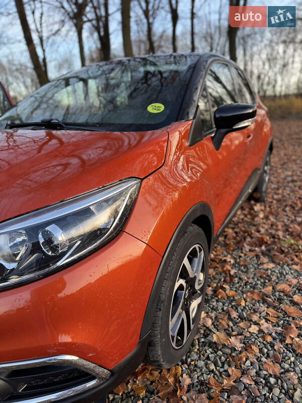 Позашляховик / Кросовер Renault Captur 2015 в Самборі
