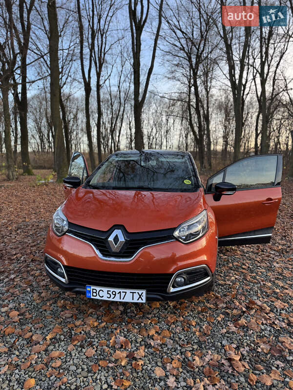 Позашляховик / Кросовер Renault Captur 2015 в Самборі