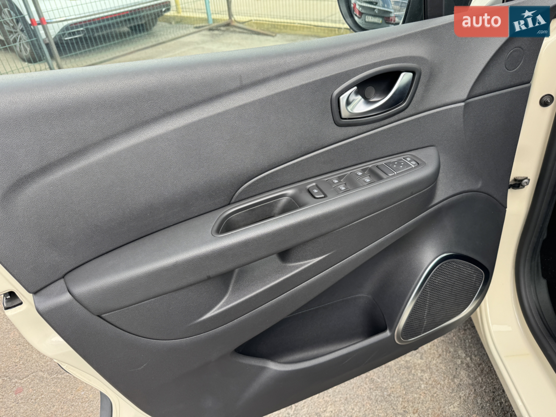 2019 Renault Captur - мініатюра 13