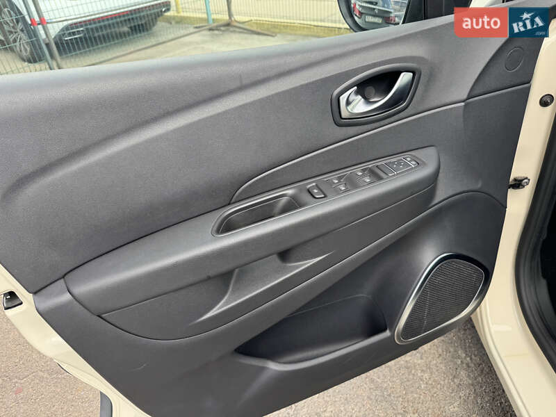 Внедорожник / Кроссовер Renault Captur 2019 в Виннице фото 13 Внедорожник / Кроссовер Renault Captur 2019 в Виннице