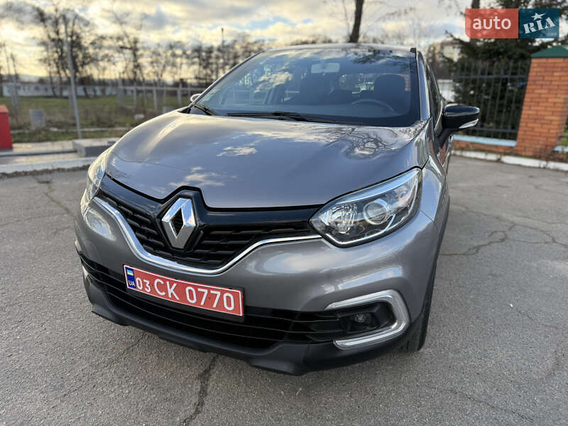 Внедорожник / Кроссовер Renault Captur 2020 в Днепре