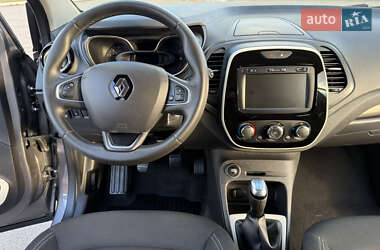 Внедорожник / Кроссовер Renault Captur 2020 в Днепре