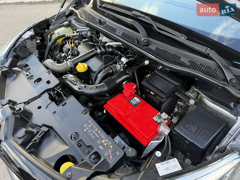 Внедорожник / Кроссовер Renault Captur 2020 в Днепре