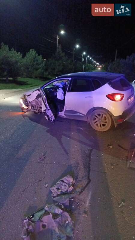 Renault Captur 2016 Renault Captur 2016