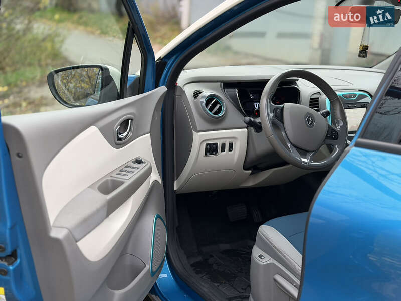 Позашляховик / Кросовер Renault Captur 2016 в Києві