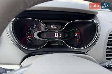Внедорожник / Кроссовер Renault Captur 2016 в Киеве
