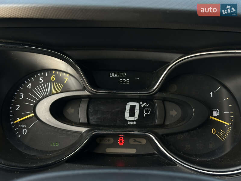 Позашляховик / Кросовер Renault Captur 2015 в Харкові