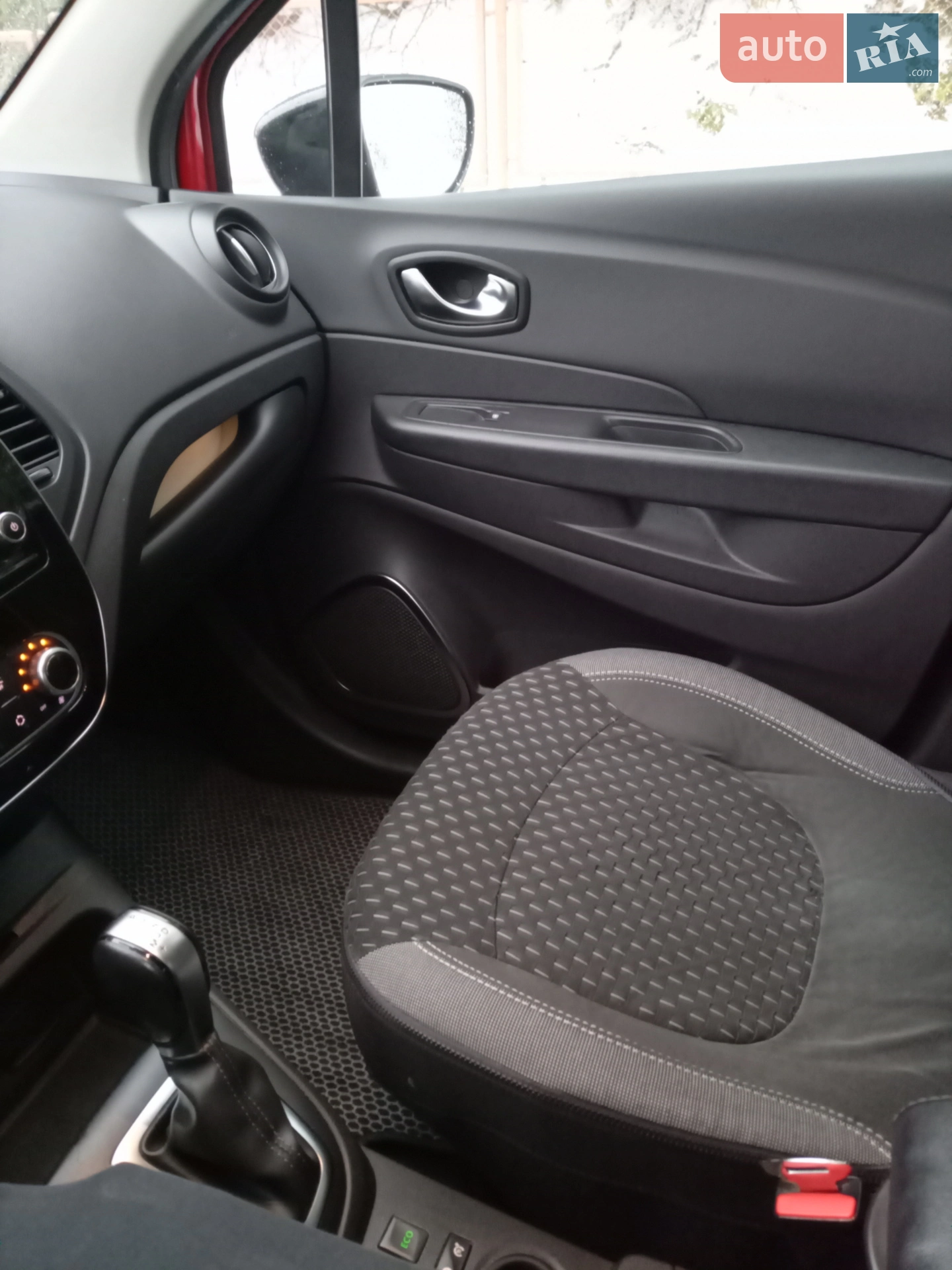 2017 Renault Captur - мініатюра 15