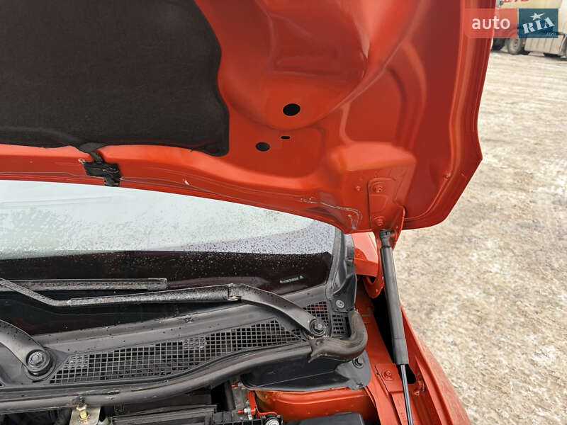 Внедорожник / Кроссовер Renault Captur 2016 в Днепре