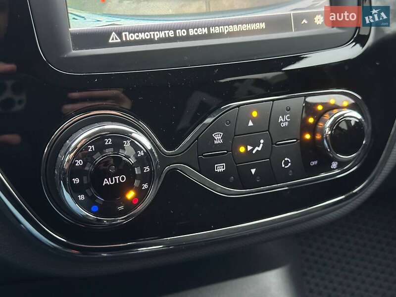 Позашляховик / Кросовер Renault Captur 2016 в Києві