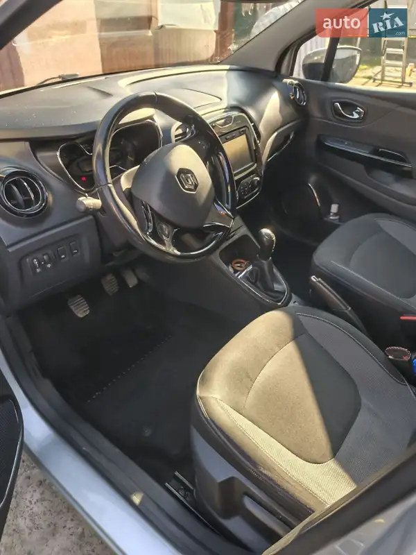 Renault Captur 2015 VIN VF12RAJ1A53915345 фото оголошення 6 з 43