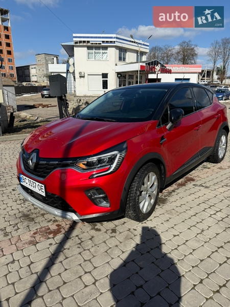 Позашляховик / Кросовер Renault Captur 2021 в Івано-Франківську